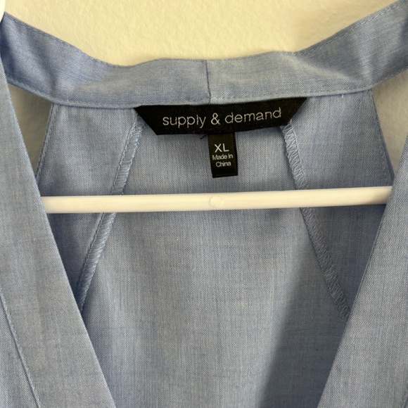 Women’s Blue Sleeveless Dress Top - Picture 2 of 3